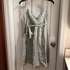2000s Sage green sun dress